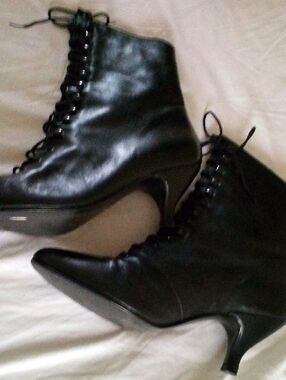 Black Lace-Up Pointed-Toe Ankle Boots